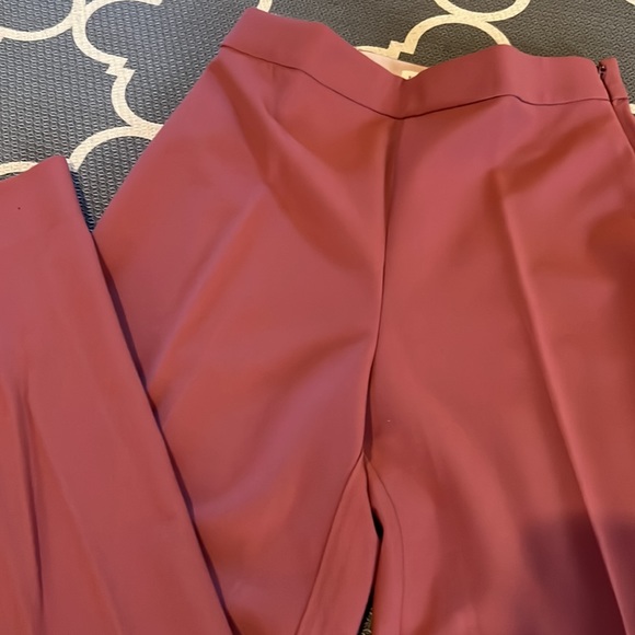 Dress pants - Picture 2 of 3